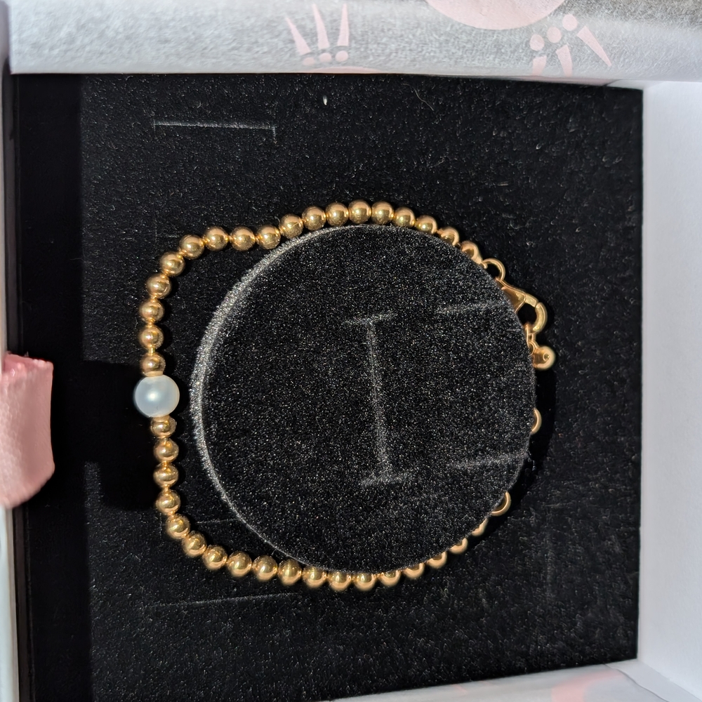 Pandora Gold Bracelet with Pearl Accent - Picture 4 of 4